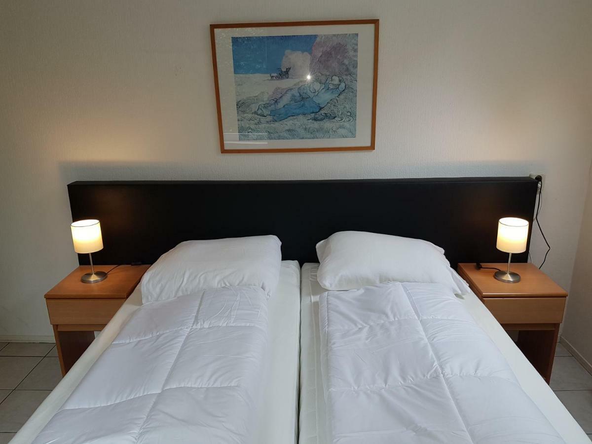 Hotel Vakantiepark Timmerholt à Westerbork Extérieur photo